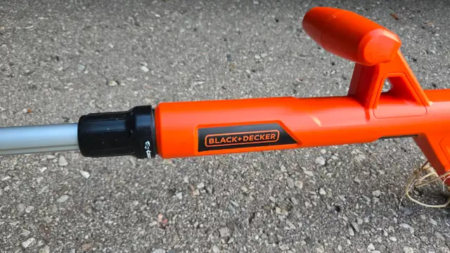 Weed wacker 20V MAX in Lawnmowers & Leaf Blowers in Kitchener / Waterloo - Image 4