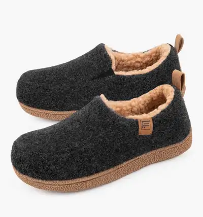 2 New Quality Women’s Felt House Slippers Warm Memory Foam, View more