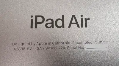 Apple iPad Air 13” M2 128GB, View more