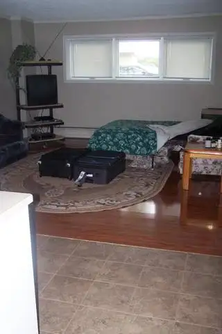 BACHELOR SUITE for RENT - Excellent Location