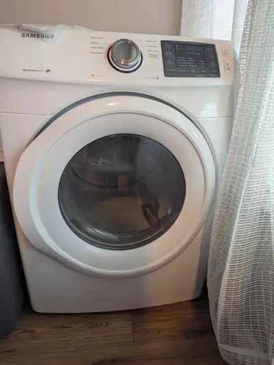 Samsung Dryer - like new barely used, View more