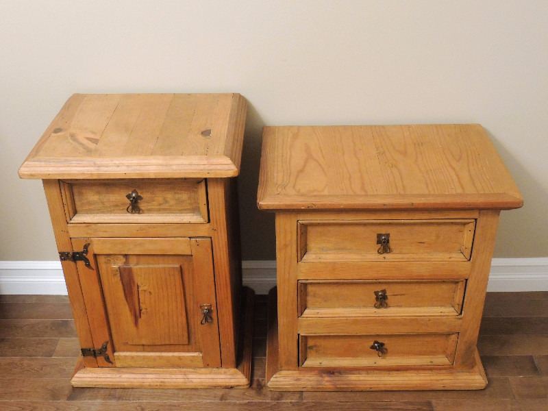 pine nightstand in Furniture in Ontario Kijiji Marketplaces