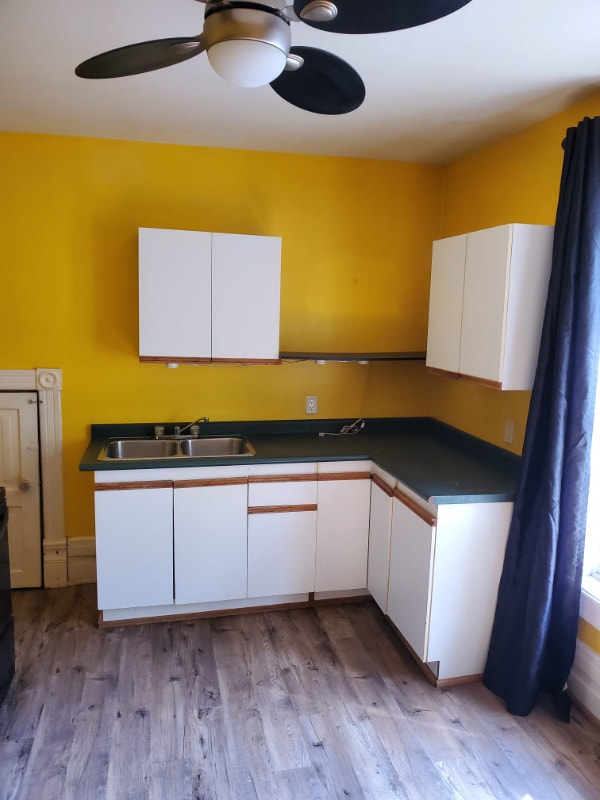 MIDTOWN VICTORIAN BEAUTY, BRIGHT, SPACIOUS 1200 SQ FT, ONE BR Long