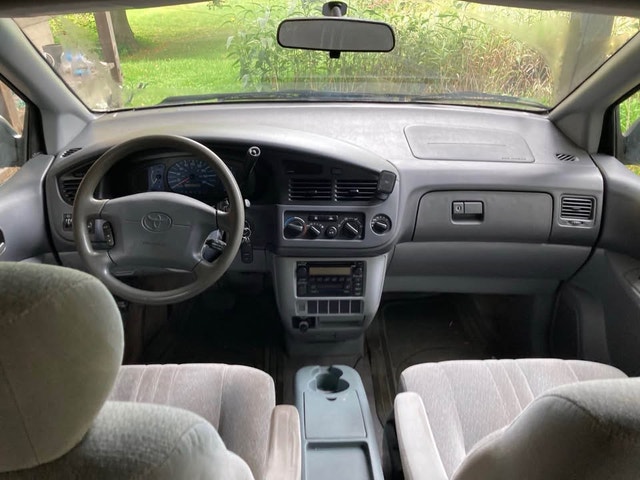 2003 Toyota Sienna CE V6 – Runs Great – Reliable Work/Delivery — photo 5