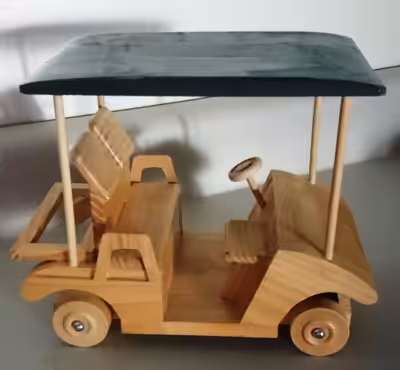 Handmade Wooden Golf Club Model Car - In excellent condition. Measurements: 8 3/4" x 5" x 6 3/4" hei...