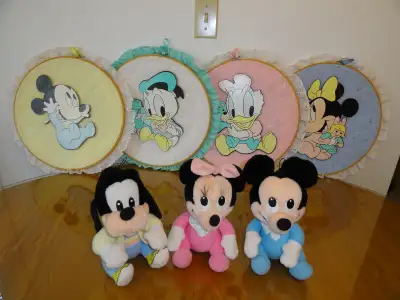 VINTAGE DISNEY CHARACTERS NURSERY WALL HANGINGS - 4, View more