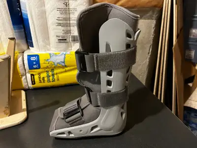 Medical aid walking boot, View more