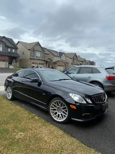 TRADE for Audi SQ5 or Panamera 2012 MB E350 coupe,AMG package, 7 speed auto transmission....19 forge...