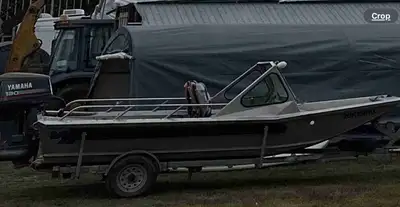 1996-7 Wooldrigde Alaskan jetboat, 16 ft, with 96’ 130hp Yamaha 2 stroke motor and EZ loader trailer...