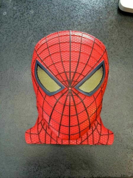'The Amazing Spider-Man' DVD with SPIDER-MAN MASK CASE in CDs, DVDs & Blu-ray in Kawartha Lakes