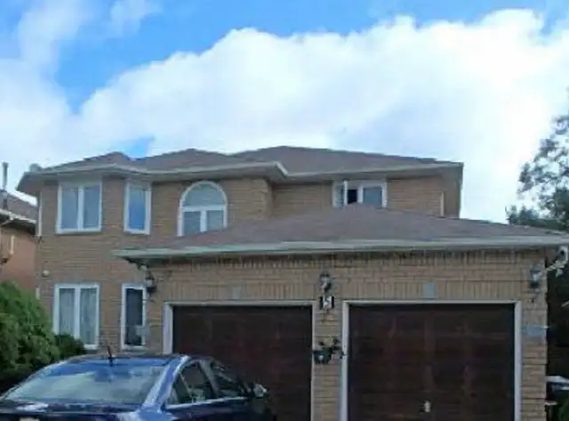 Room for Rent – $800/month in Room Rentals & Roommates in City of Toronto - Image 2