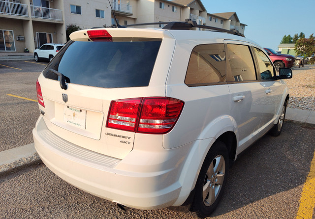 Dodge Journey 2010 170.000km in Cars & Trucks in Lloydminster - Image 3