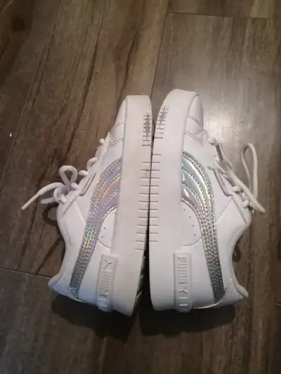 Soulier Puma pour enfants filles taille 11C=28Eur0, View more