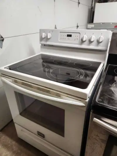 white ceramic top, self cleaning, convection oven , View more