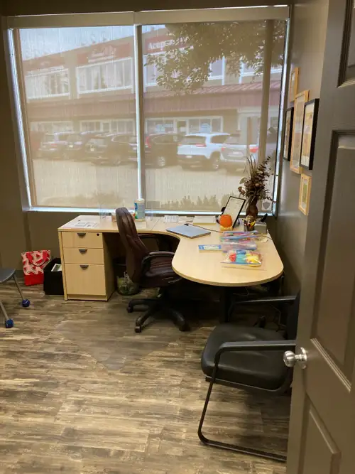 Ground floor office for rent in a busy, central, downtown Red Deer location. Ideal for a professiona...
