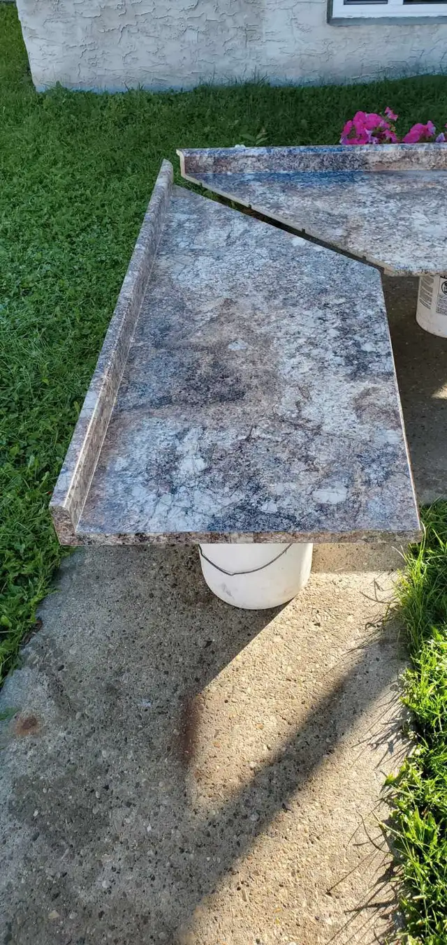 Counter top. Brand new.62864365527425120
