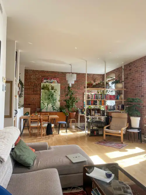 Bright sunny 1 bedroom spacious loft condo for rent on the Plateau in fantastic location right next...