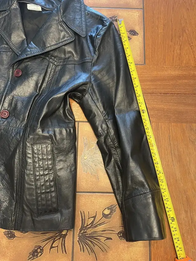 Vintage 1970s Men's Black Leather Jacket Medium Made in Canada in Men's in Calgary - Image 7