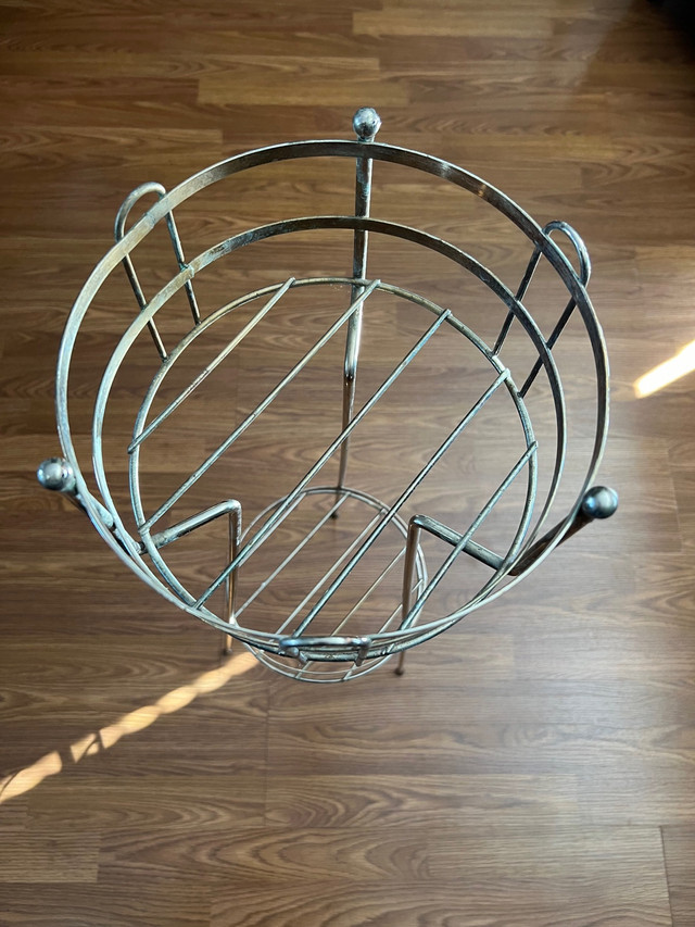 Vintage Mid Century Modern Metal Brass Plant Stand  in Other in Edmonton - Image 2