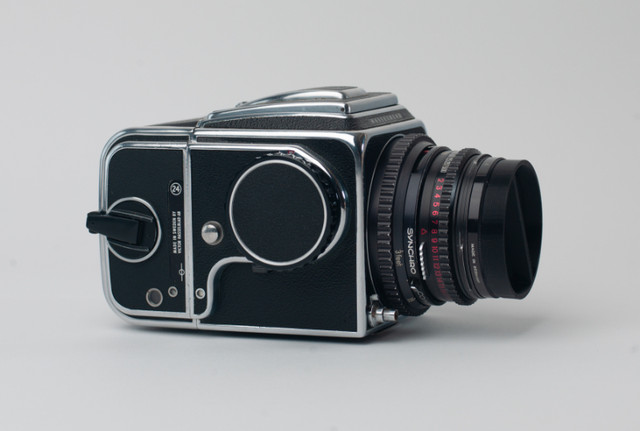 Hasselblad 500C/M, other cameras, lenses, service with warranty in Cameras & Camcorders in City of Toronto