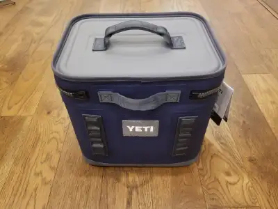 NEW - YETI Hopper 12, View more