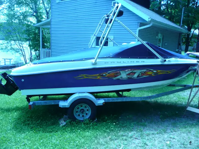 BATEAU BAYLINER 175XT 2006 in Powerboats & Motorboats in Shawinigan - Image 4
