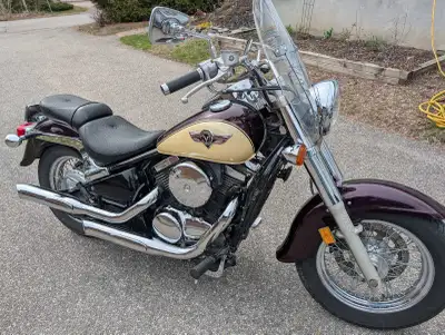 Beautiful low mileage (16000 km) I motorcycle. Runs great and garage stored. New tires and battery....