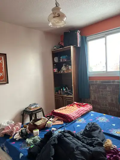 Room for Rent (Female or Couple preferred)