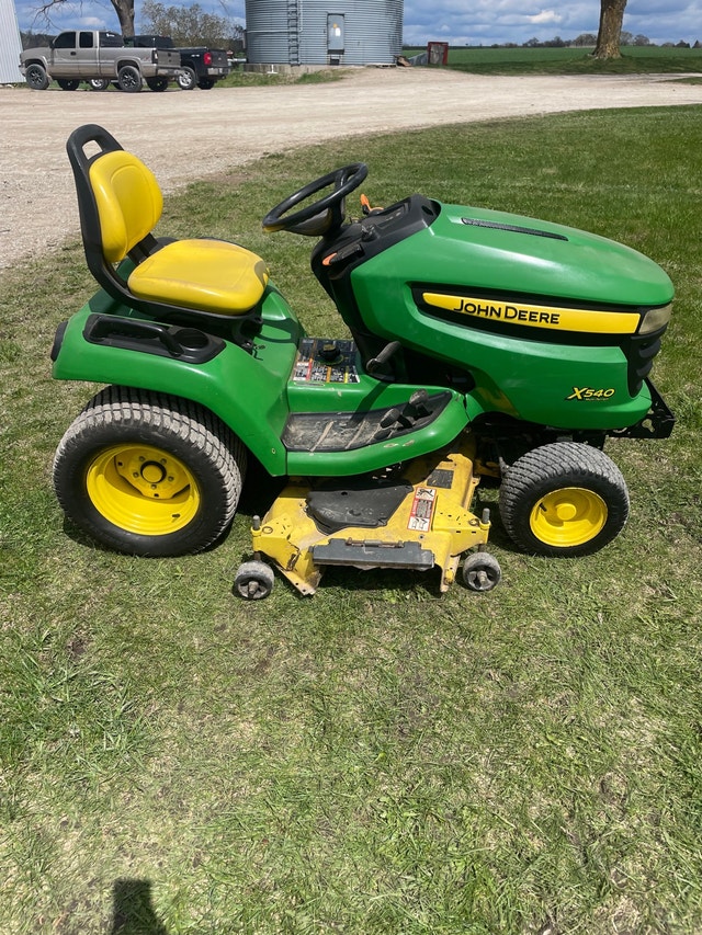 John Deere x540 Lawnmowers & Leaf Blowers Owen Sound Kijiji