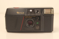 Fuji Fujifilm DL-150 Point and Shoot Film Camera