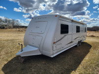 28ft Stratus Luxury Travel Trailer