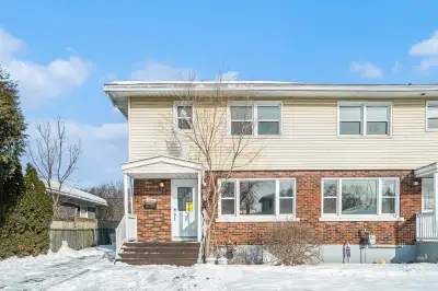 beautifully updated  lower unit