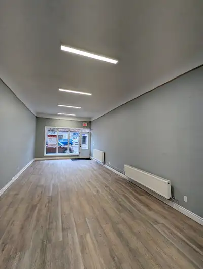 Prime Downtown Commercial Space for Lease – Owen Sound Looking for the perfect spot to grow your bus...