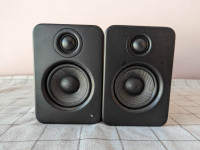 Kanto YU2 Powered Speakers noir