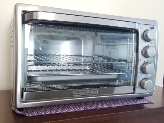 NEW BLACK+DECKER 4 Function Convection Oven Model # TO4314SSD in Toasters & Toaster Ovens in Ottawa - Image 4