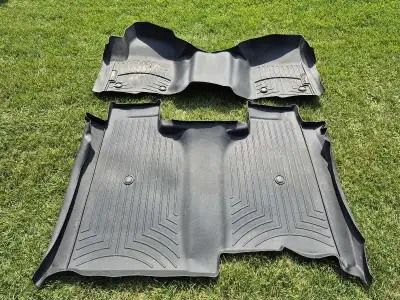 Keep your vehicle's interior clean with these used WeatherTech floor mats, custom-designed for super...