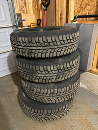 245-75-R16
Tires with Rims 