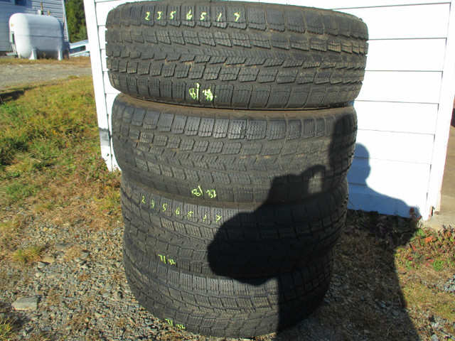 FIRESTONE 235/65/17 WINTER TIRES in Tires & Rims in Dartmouth