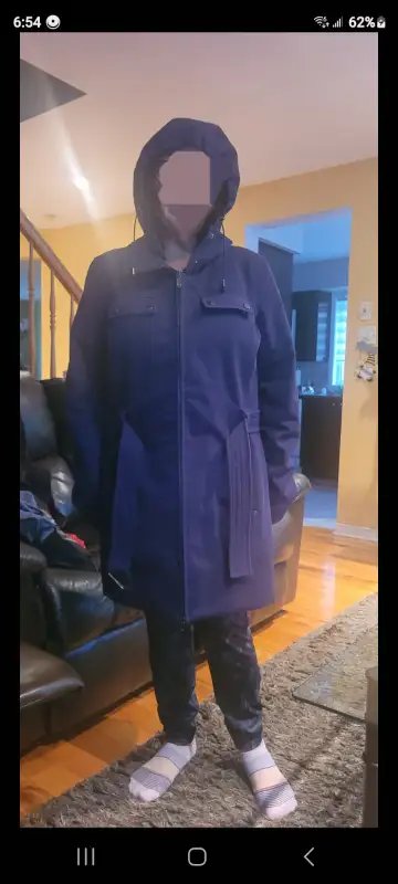 Lds Pple hood winter coat SzXlrg 8$ in Women's - Tops & Outerwear in Laval / North Shore - Image 4