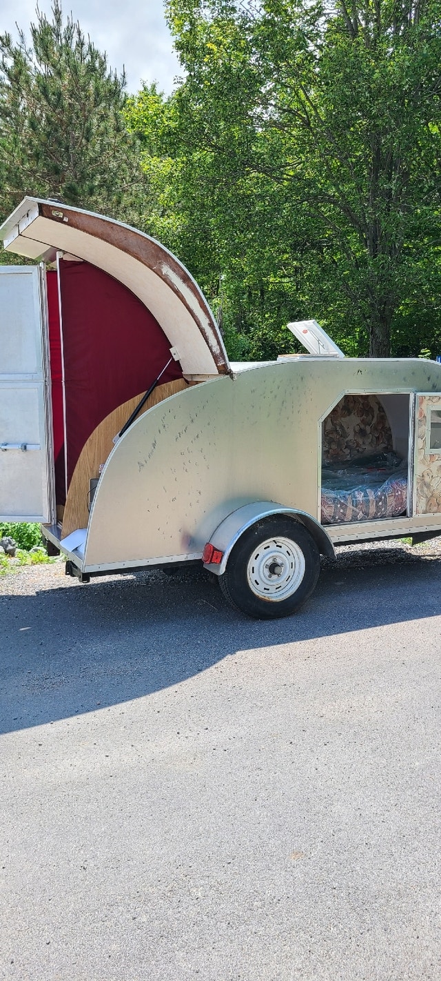 2009 UBUILD Teardrop Camper Travel Trailers & Campers Gatineau Kijiji