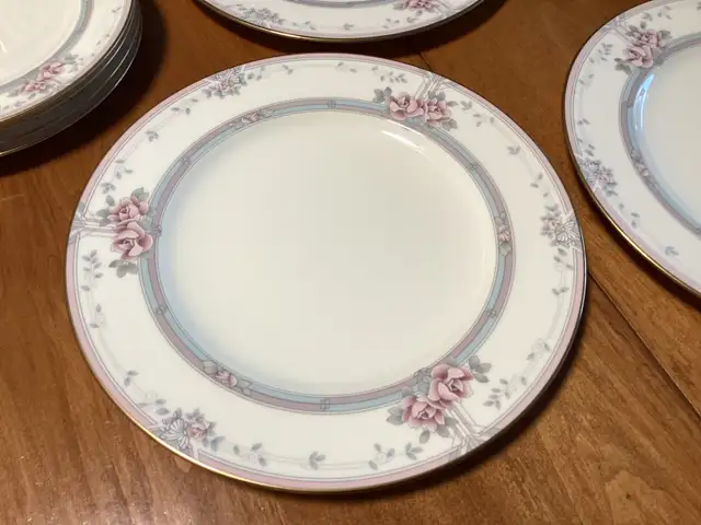 Noritake 20-piece dinner set for 4598239473430712321