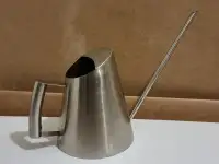 watering can for indoor plants