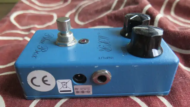 MXR Blue Box Octave pedal with script logo in Amps & Pedals in City of Toronto - Image 3