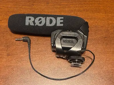 Rode VideoMic Pro, View more