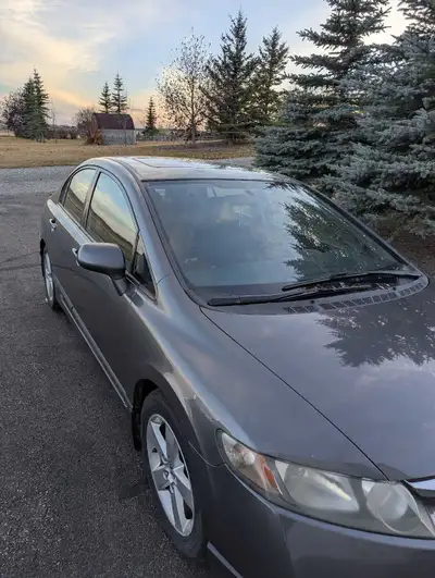 Clean, active status. Manual transmission A few new parts, including rear brake pads and rotor, a fr...