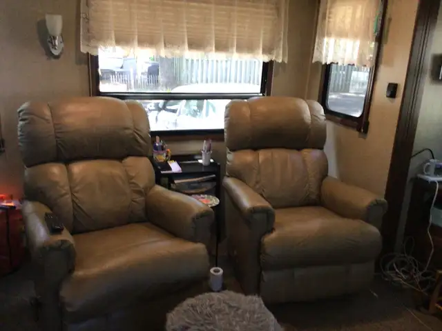 Fifth wheel sundance 37 pieds 2014 a vendre in RVs & Motorhomes in Laurentides - Image 3