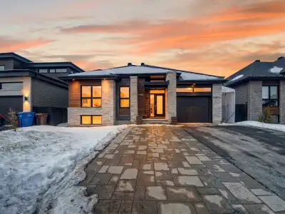 16835 Rue De Mézy, Mirabel ▪️Centris: 25886632 ▪️Location: $3100 / mois 3 ️ | 1 | 2 Fiche MLS : 2588...