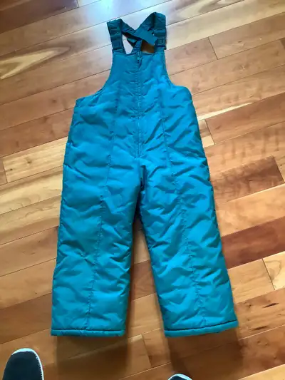 Green bib snow pants, View more