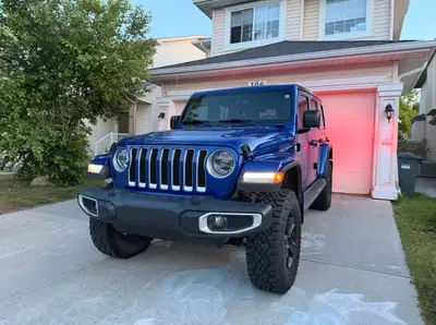Selling my 2020 Jeep Wrangler Sahara. It’s been well cared for, has a clean Carfax, and has only 73,...