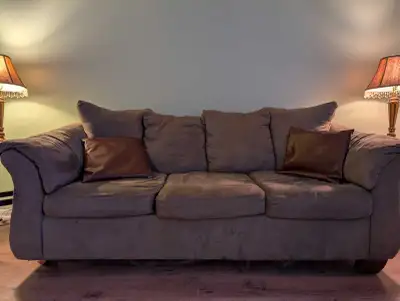 couch - green, View more